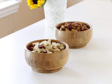 Load image into Gallery viewer, وعاء بقاعدة تثبيت بالشفط للأطفال من الخيزران + ملعقة من ماركة افانتشي